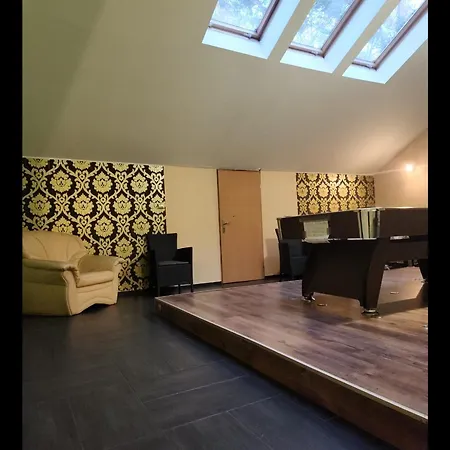 Wiekowa Sosna بيت ضيافة