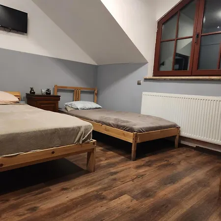 Wiekowa Sosna Guest house