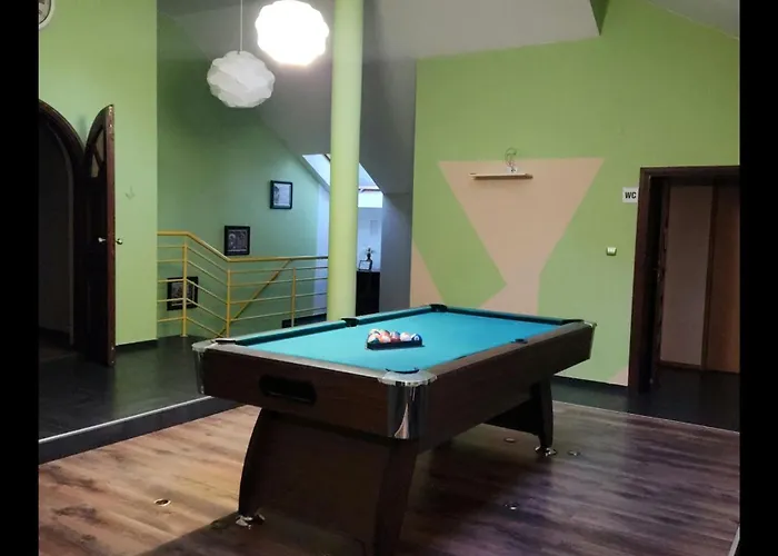 Pensjonat Wiekowa Sosna *