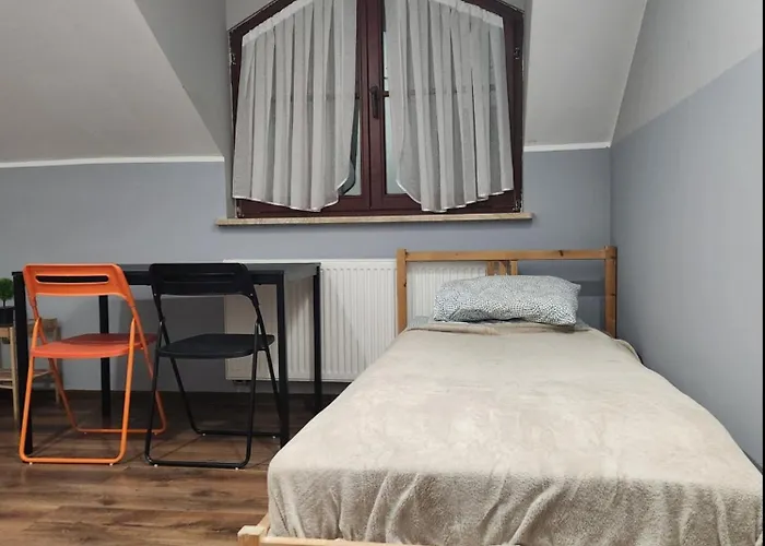 Wiekowa Sosna Pensjonat *