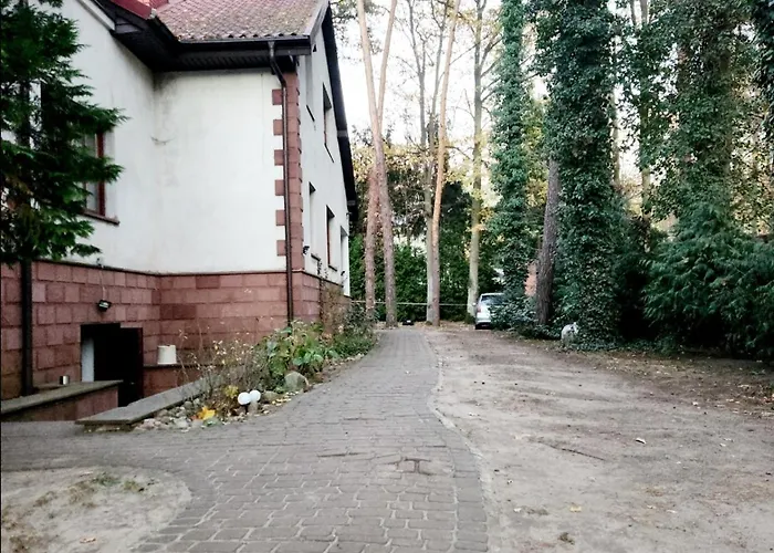 Wiekowa Sosna Pensjonat